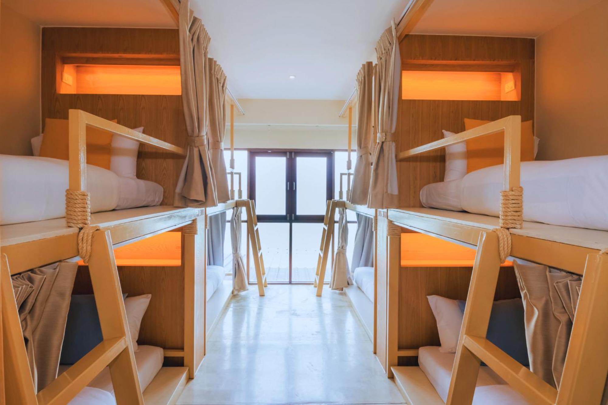 Sea Sun Bed & Beyond Hotel Плажа Банграк Екстериор снимка